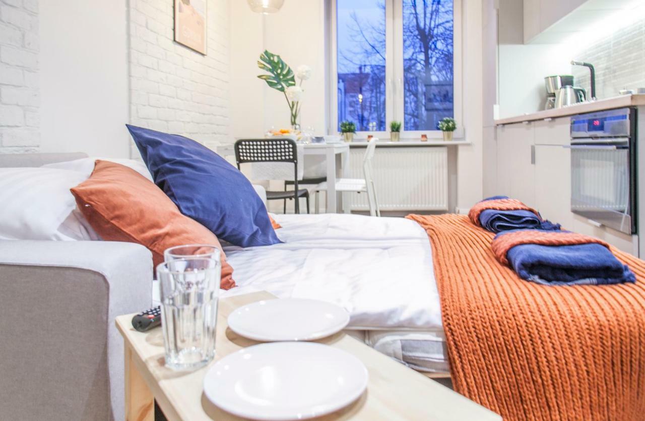 Family Luxury Comfort Old Town Apartament, 1-8, 2 Sypialnie I Salon, Parking W Cenie Gdansk Exterior photo